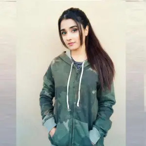 Army Green Camo Stylish Zipper Hoodie For Her