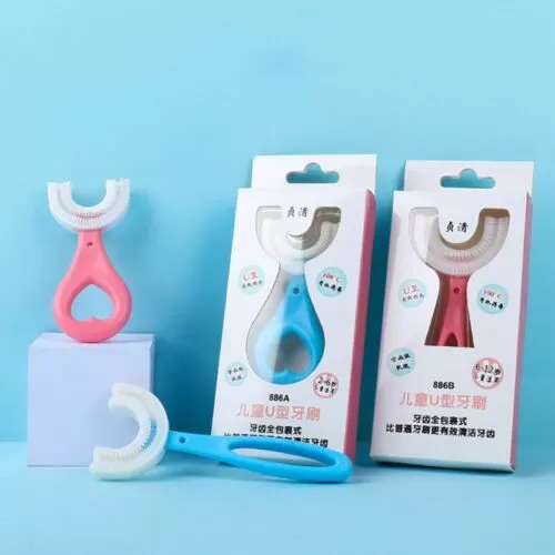 NEW BABY U SHAPED TOOTH BRUSH 360 ROTATING BOX PACKING SOFT SILICON MATERIAL