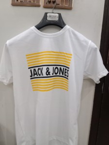1 x Best Quality Plain Half Sleeve Printed T-shirt for Men/Boys