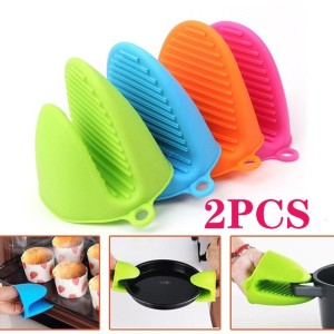 2 pcs Silicon pot holder -, heat resistant gloves , kitchen accessories anti slip baking mitts , silicon hot pot holders , best Kitchen tool