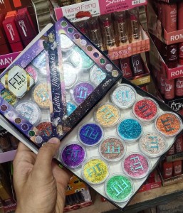 Fitme 12 Shades Gilitter Eyeshadow Pack