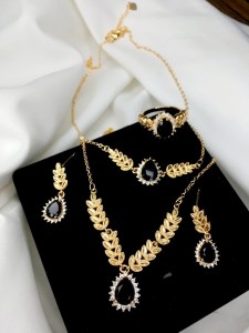 Golden Locket Set With Earing & Ring Combo