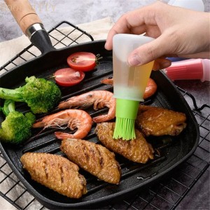 New Portable Silicone Oil Bottle Brush Outdoor Pancake Barbecue BBQ Brush Baking Oil Brush with Graduated Oil Pot Kitchen Tools