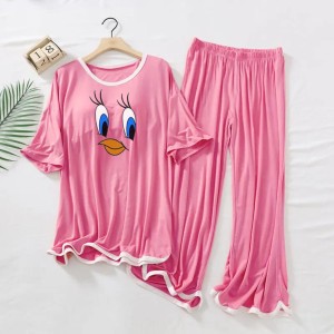 Pink with White Border DAFFY DUCK  Night Dress