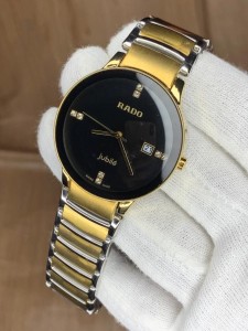 Rado Jubile Couple Black Dial Watch Set - Elegant and Timeless Timepiece for Couples