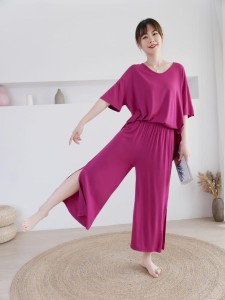 V Neck with Flapper Style pajama 3 Quater Sleeves Night Suit for her