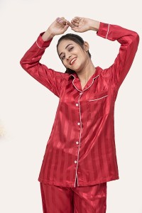 Valerie Night dress for women Nightwear Shadow Stripe Pajama Set this Vintage-Looking two-piece has a relaxed and feels Cool and Smooth Sleepwer