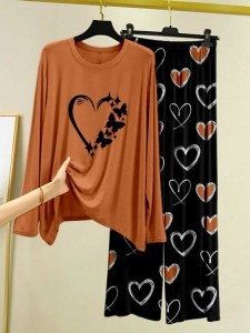 Women's Printed Night Suit with cute heart printed Pajamas - Stylish Sleepwear Set for a Cozy Night's Rest