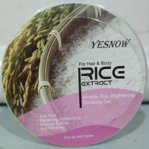 Yesnow Rice Soothing & Moisturizing Gel 99%